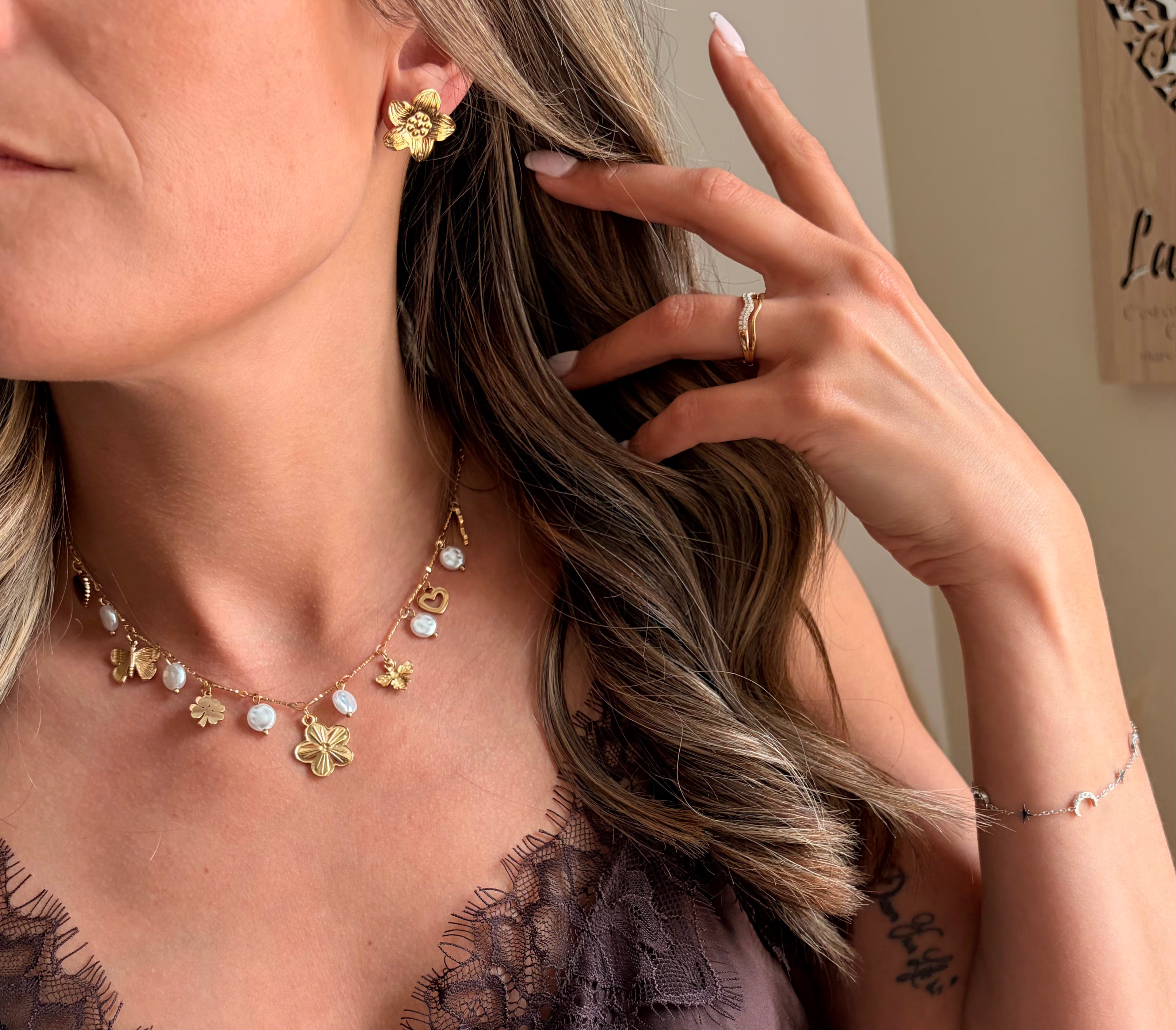 Collier Flora
